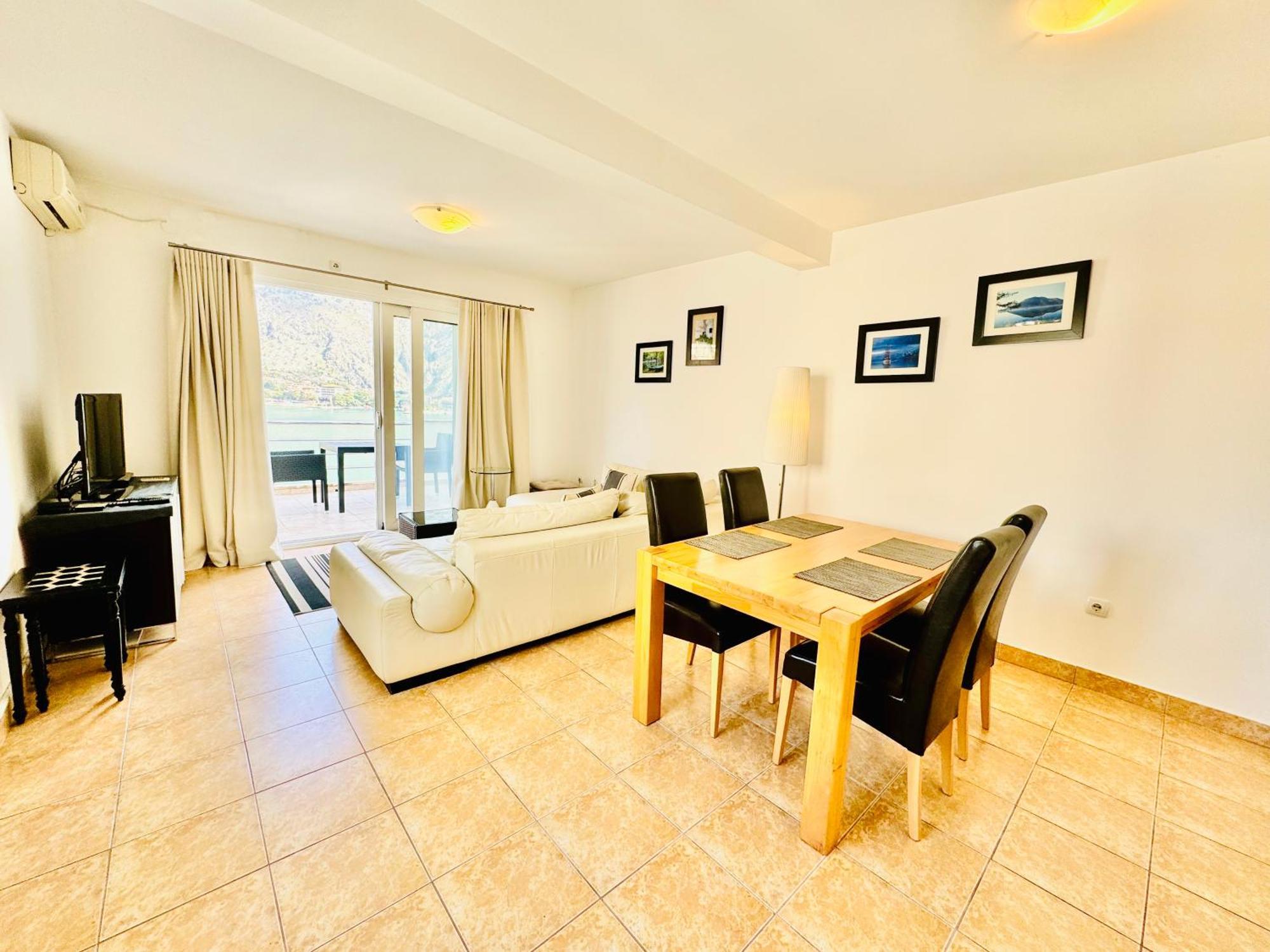 Kotor Muo Apartments C3 Buitenkant foto