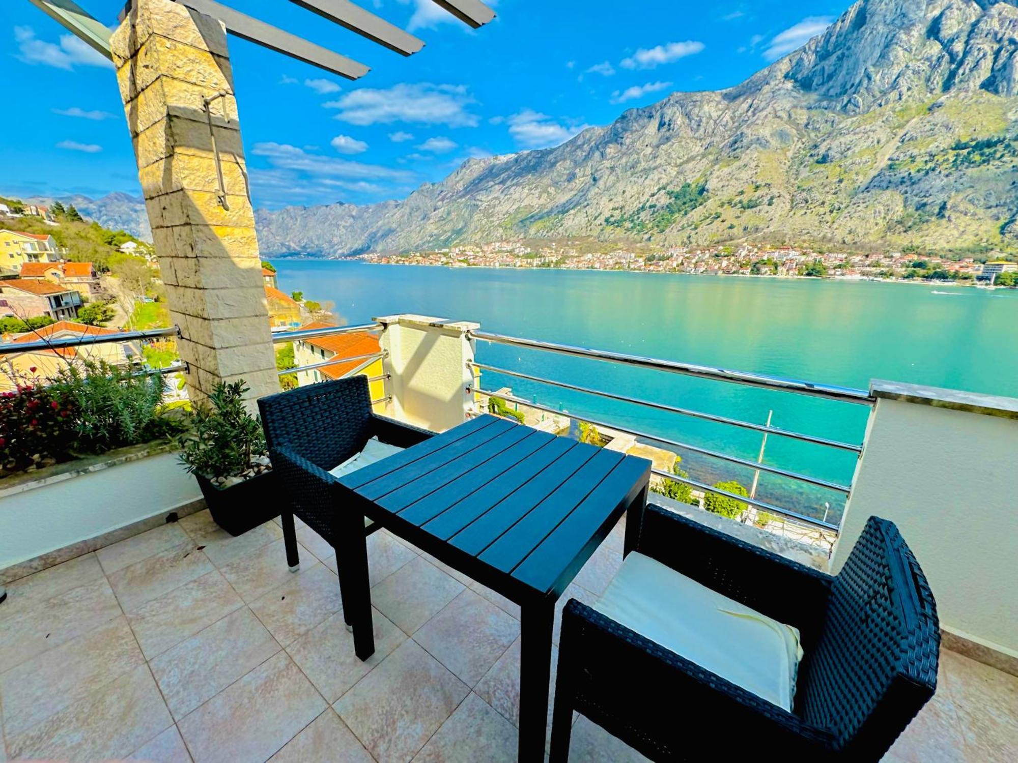 Kotor Muo Apartments C3 Buitenkant foto