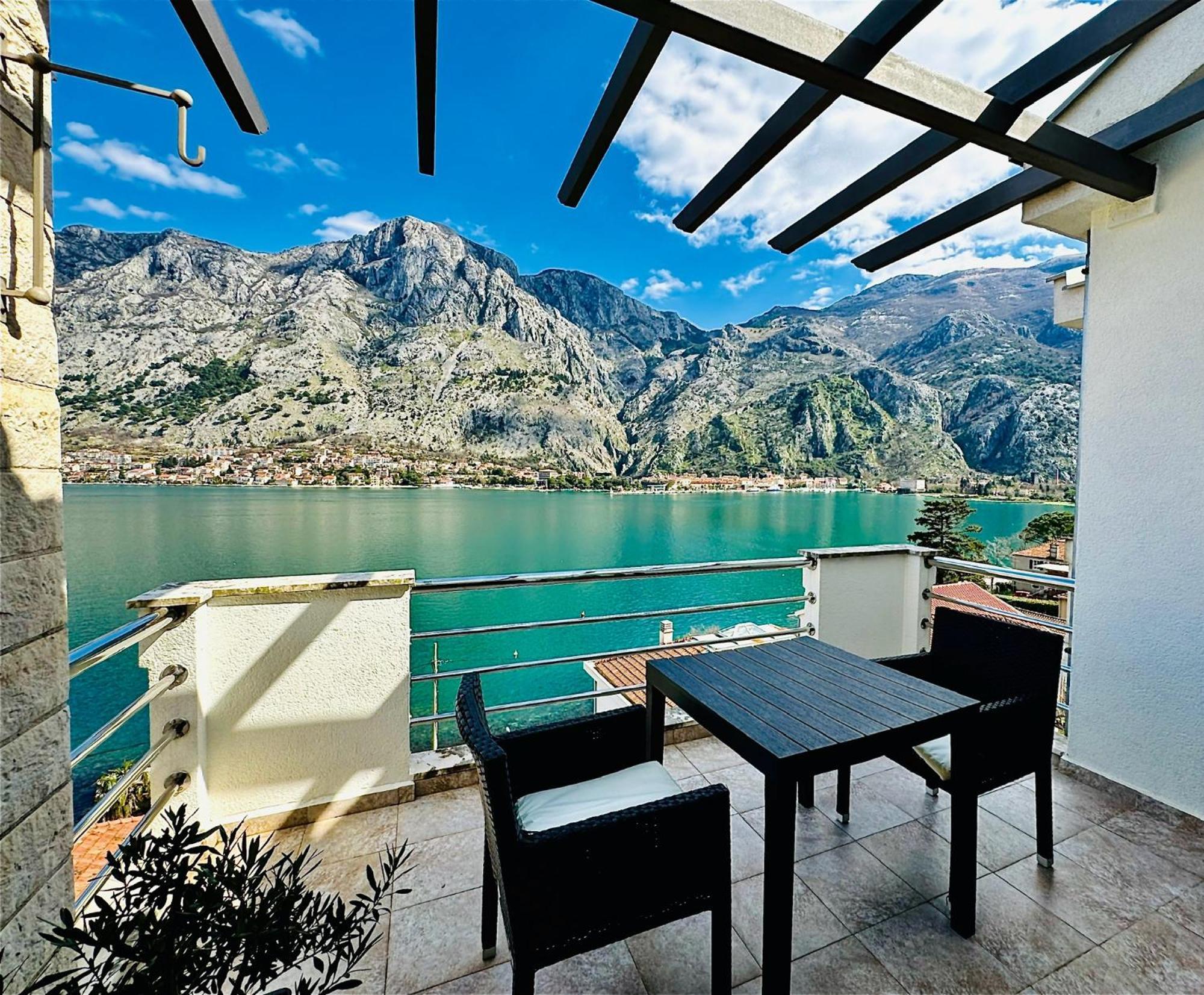 Kotor Muo Apartments C3 Buitenkant foto